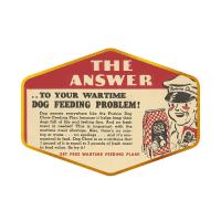 Un anuncio de Dog Chow de 1942 que declara La respuesta a su problema de alimentación canina en tiempos de guerra