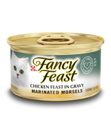 Alimento húmedo <i>gourmet</i> para gatos Bocados marinados de Fancy Feast® sabor a pollo en salsa preparada con jugo de cocción