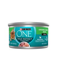 Alimento húmedo de pollo y pavo para gatos Purina ONE True Instinct