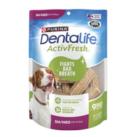 Paquete de DentaLife ActivFresh Oral Care Chews para perros pequeños y medianos.