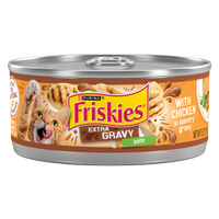 Friskies Extra Gravy Paté With Chicken In Savory Gravy Wet Cat Food package.