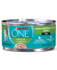 Alimento húmedo de pescado blanco marino y arroz para gatos Purina ONE® Indoor + Hairball