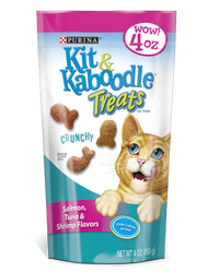 Bocadillos crujientes para gatos Kit & Kaboodle sabor salmón, atún y camarón