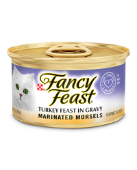 Alimento húmedo <i>gourmet</i> para gatos Bocados marinados de Fancy Feast® sabor a pavo en salsa preparada con jugo de cocción