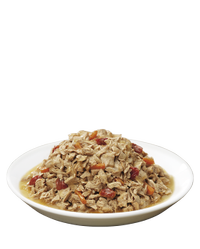 porción-de-pechuga-de-pollo-y-vegetales-en-salsa-preparada-con-jugo-de-cocción-pro-plan-en-un-plato