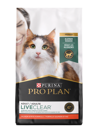 Alimento seco para gatos con fórmula de salmón y arroz reducida en alérgenos de Purina Pro Plan LiveClear