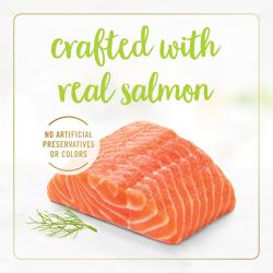 ingredientes de fancy feast de salmón asado en salsa preparada con jugo de cocción
