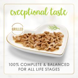 alimento húmedo para gatos fancy feast de salmón asado en salsa preparada con jugo de cocción