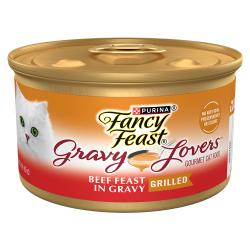 Alimento húmedo <i>gourmet</i> para gatos Purina Fancy Feast Gravy Lovers sabor a res en salsa