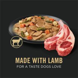 Dog food package label highlighting Made with Lamb for a Taste Dogs Love