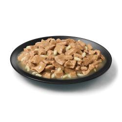 Alimento húmedo para perros Purina Pro Plan Control de Peso res y arroz en un plato
