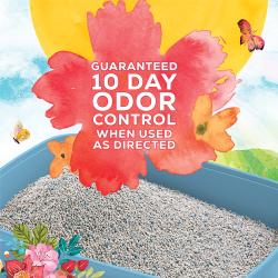 Etiqueta de empaque de arena para gatos destacando el control de olores de 10 días de Tidy Cats Blissful Meadow.