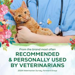 Etiqueta de empaque de arena para gatos que destaca cómo Tidy Cats Blissful Meadow es recomendado y utilizado por veterinarios.