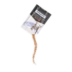 Un sobre abierto de Pro Plan Veterinary Supplements FortiFlora suplemento para la salud felina siendo vertido.