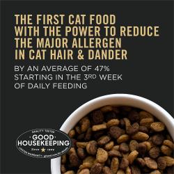 Pro Plan LiveClear es el primer alimento para gatos con el poder de reducir el alérgeno mayor en el pelo y la caspa de los gatos.