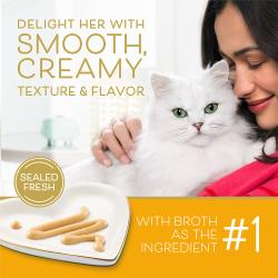 Fancy Feast Savory Purees With Chicken and Pumpkin Lickable Cat Treats