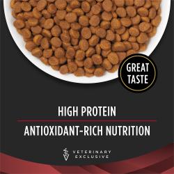 El alimento para gatos Pro Plan Veterinary Diets DM Dietetic Management es alto en proteína, rico en antioxidantes y tiene un gran sabor.