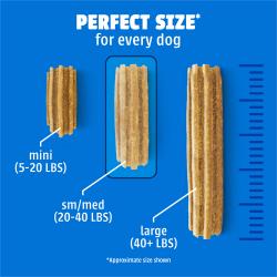 Size chart comparing small, medium and large DentaLife Daily Oral Care dog dental treats.