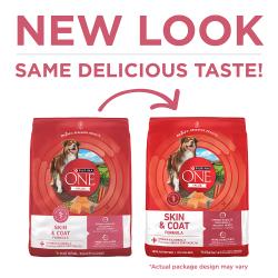 El alimento seco para perros Purina ONE +Plus Formula para Piel y Pelaje tiene una nueva imagen con el mismo delicioso sabor.