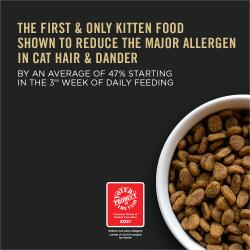 El primer y único alimento para gatitos que ha demostrado reducir los alérgenos principales en el pelo y la caspa de los gatos