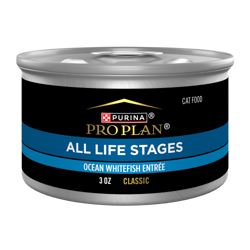 Una lata de 3 oz de alimento húmedo para gatos Purina Pro Plan Todas las Etapas de la Vida Paté de Pescado Blanco del Océano