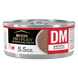 Una lata de 5.5 oz de alimento húmedo para gatos Pro Plan Veterinary Diets DM Manejo Dietético.