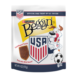 Una bolsa de 6 oz de premios para perros Beggin Crests