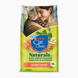 A bag of Cat Chow Naturals dry cat food