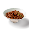 Plato-con-trozos-de-carne-de-res-en salsa-preparada-con-jugo-de-cocción