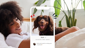 myPurina app, woman on couch with dog