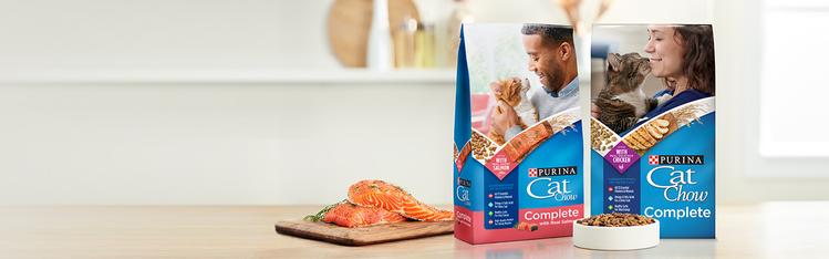 Cat Show Complete packaging with bowl of food and fresh salmon