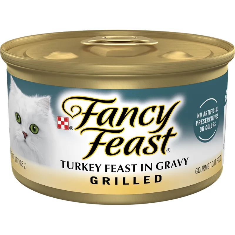 Alimento <i>gourmet</i> para gatos Fancy Feast de carne de pavo asada en salsa preparada con jugo de cocción