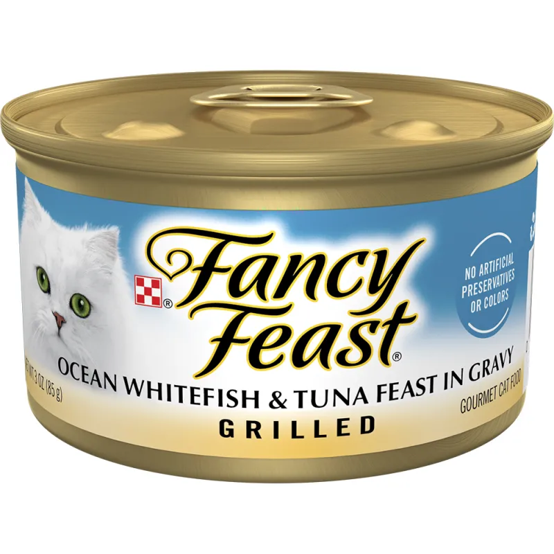 Alimento <i>gourmet</i> para gatos Fancy Feast de pescado blanco marino y atún asados en salsa preparada con jugo de cocción