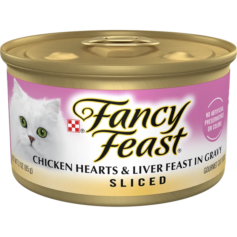 Alimento húmedo para gatos Purina Fancy Feast con festín de trozos de corazones e hígado de pollo