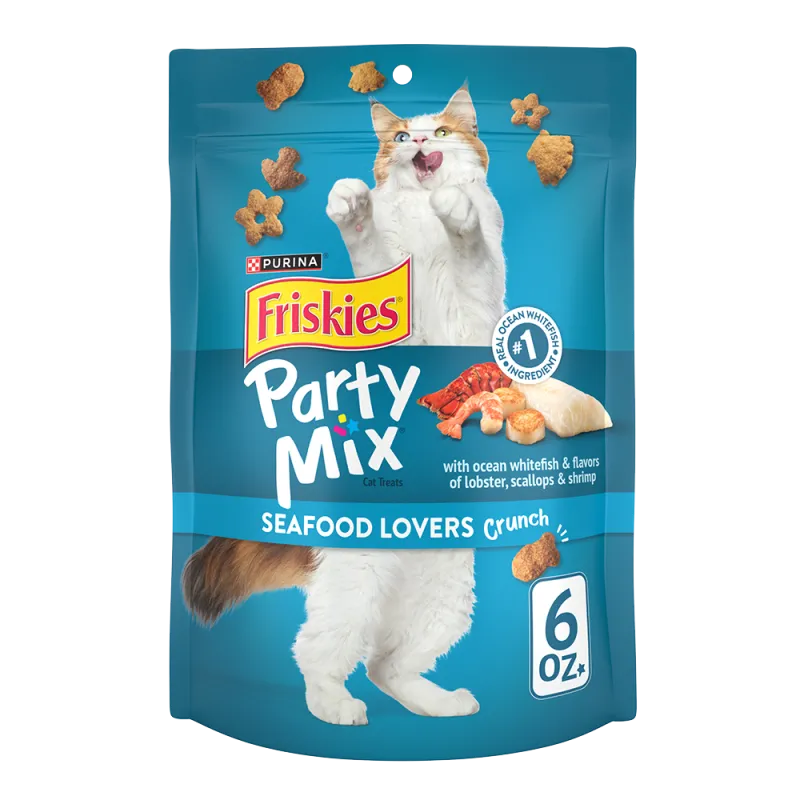 Friskies Party Mix Seafood Lovers Crunch With Ocean Whitefish & Flavors of Lobster, Scallops & Shrimp Cat Treats