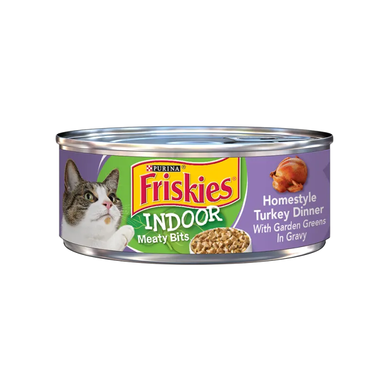 Alimento húmedo para gatos Friskies Indoor, bocados de carne de pavo estilo casero con verduras de la huerta en salsa preparada con jugo de cocción