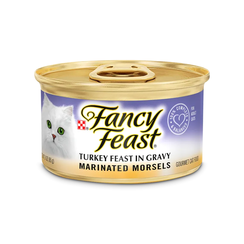 Alimento húmedo <i>gourmet</i> para gatos Bocados marinados de Fancy Feast® sabor a pavo en salsa preparada con jugo de cocción