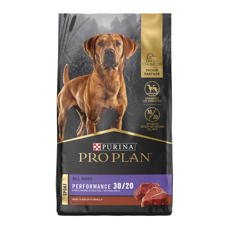 Alimento seco para perros sabor carne de res y bisonte Pro Plan Sport Performance 30/20