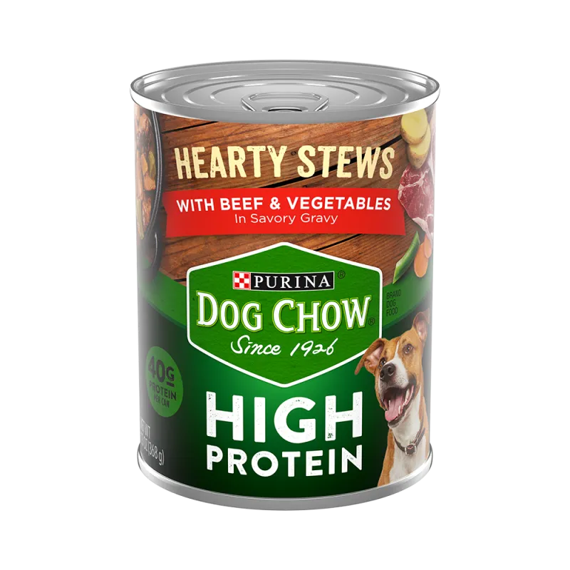 Estofado sustancioso y rico en proteínas con carne de res y vegetales en una sabrosa salsa preparada con jugo de cocción Purina Dog Chow