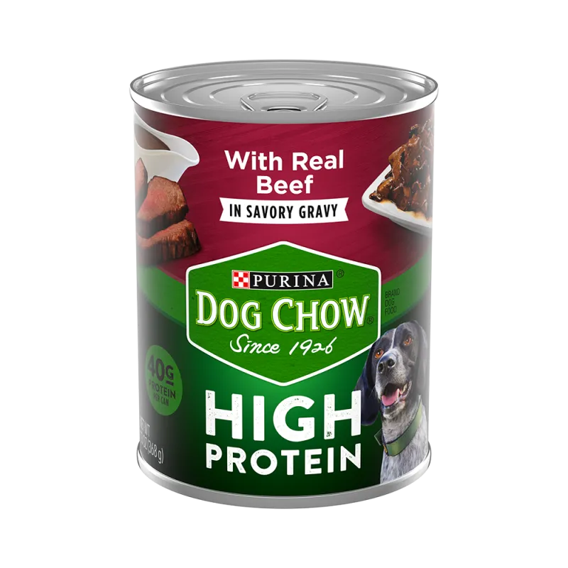 Alimento húmedo para perros rico en proteínas con carne de res en una sabrosa salsa preparada con jugo de cocción Purina Dog Chow