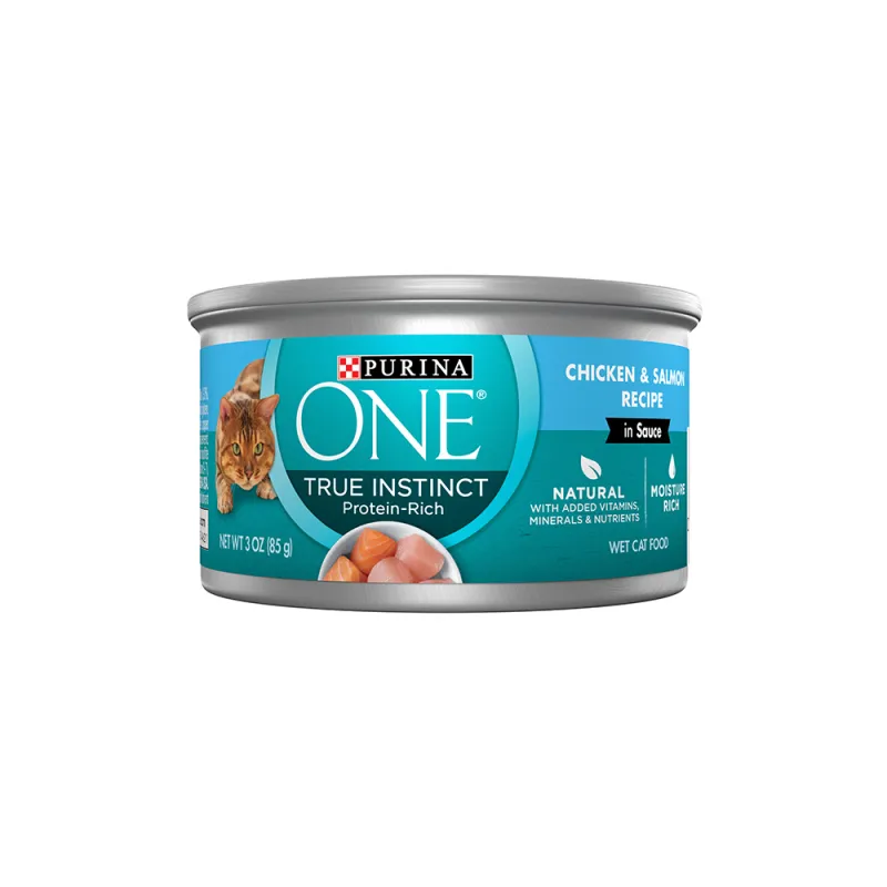 Alimento húmedo de pollo y salmón, en salsa para gatos Purina ONE True Instinct