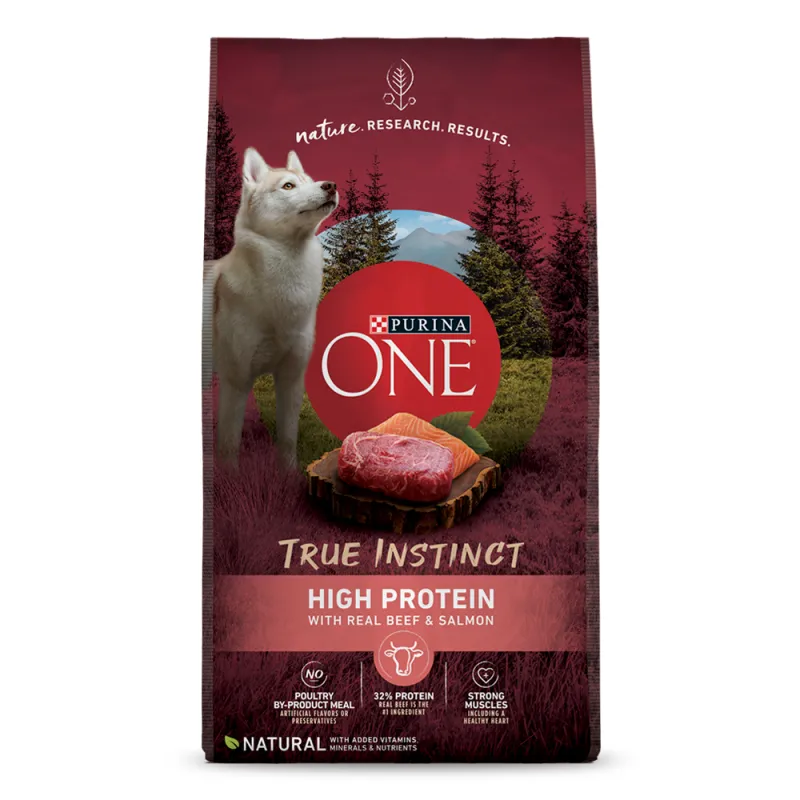 Alimento de res y salmón reales alto en proteínas para perros Purina ONE® SmartBlend® True Instinct