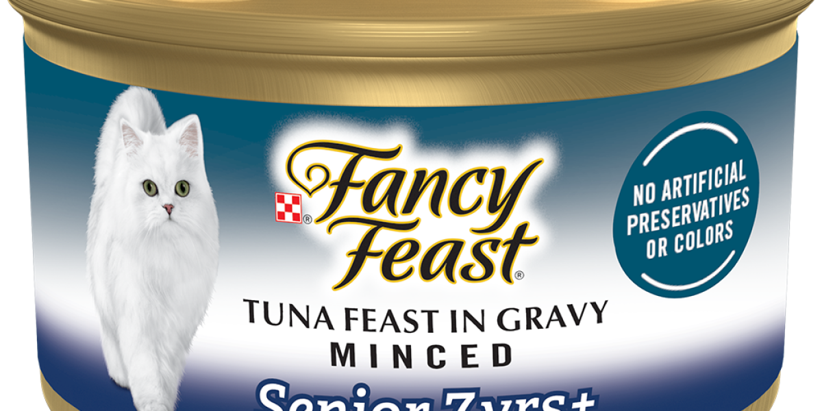 Fancy Feast Senior Minced Tuna in Gravy Wet Cat Food Purina