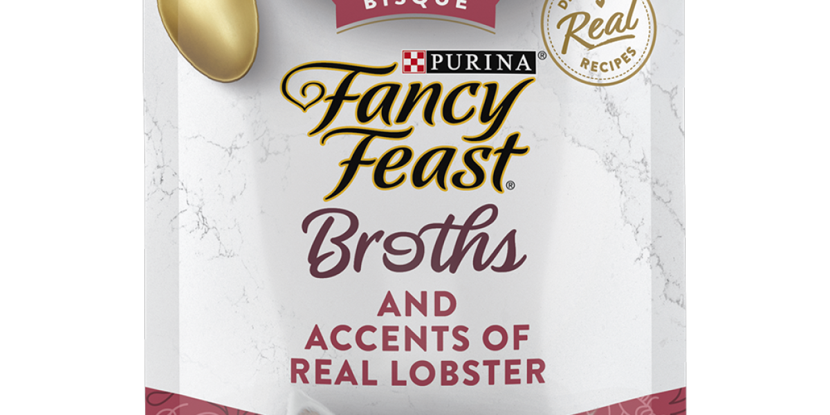 Fancy Feast Cat Broths Seafood Bisque and Accents of Lobster Purina