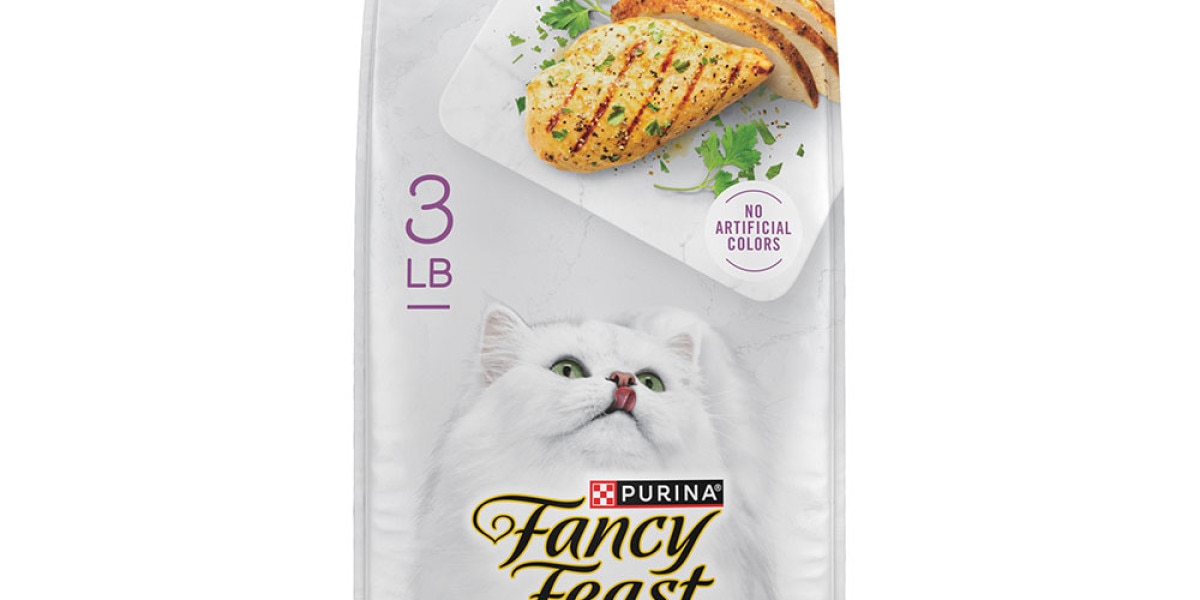 Purina Fancy Feast Dry Cat Food with Savory Farm-Raised Chicken & Turkey