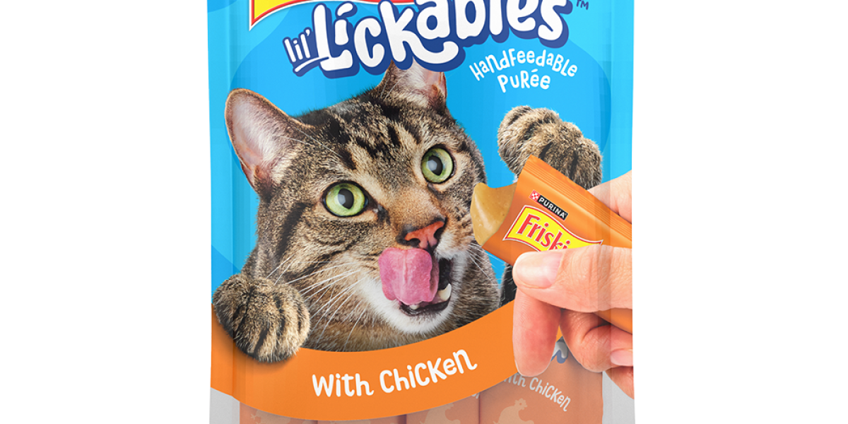 Friskies lil' Lickables Chicken Squeezable Cat Treats Purina US