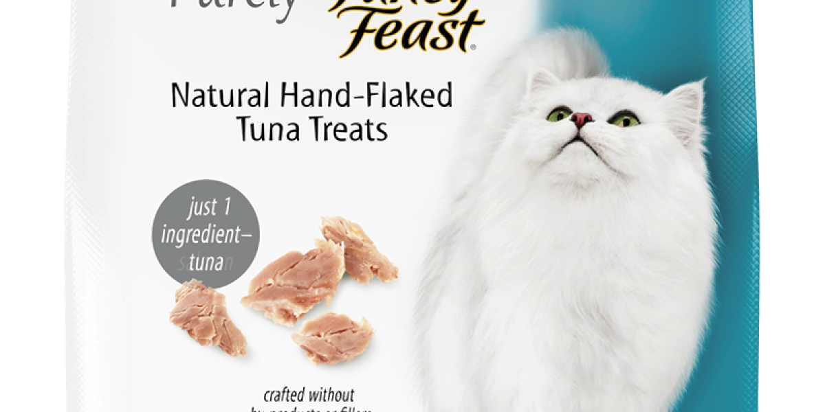 Fancy Feast Purely Natural Hand-Flaked Tuna Cat Treats